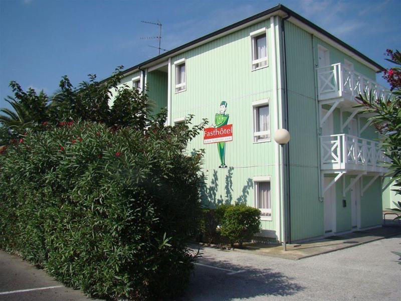 Hotelf1 Perpignan Sud Екстериор снимка